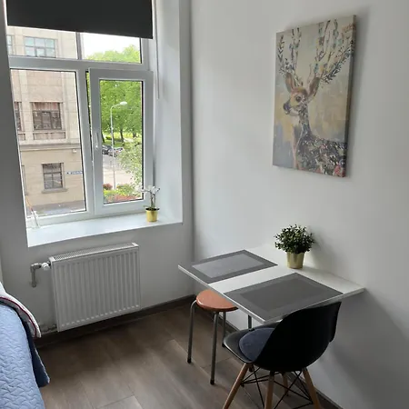 公寓 Small Cozy 27 *