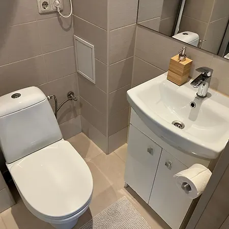 Small Cozy 27 Apartment